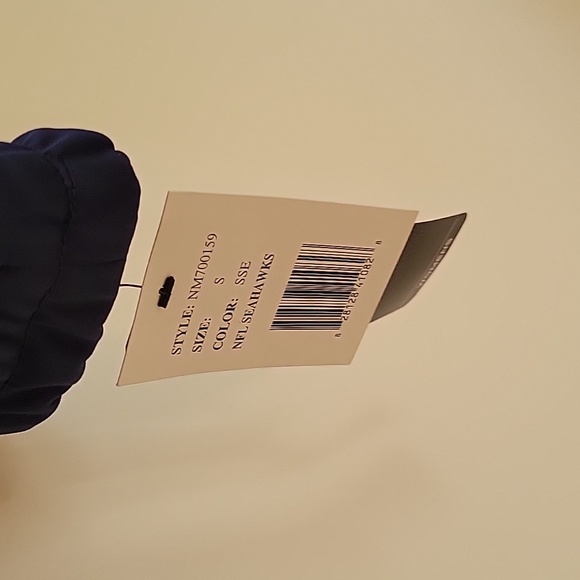 NWT Seattle Seahawks Women's Small Track Jacket - Picture 3 of 4